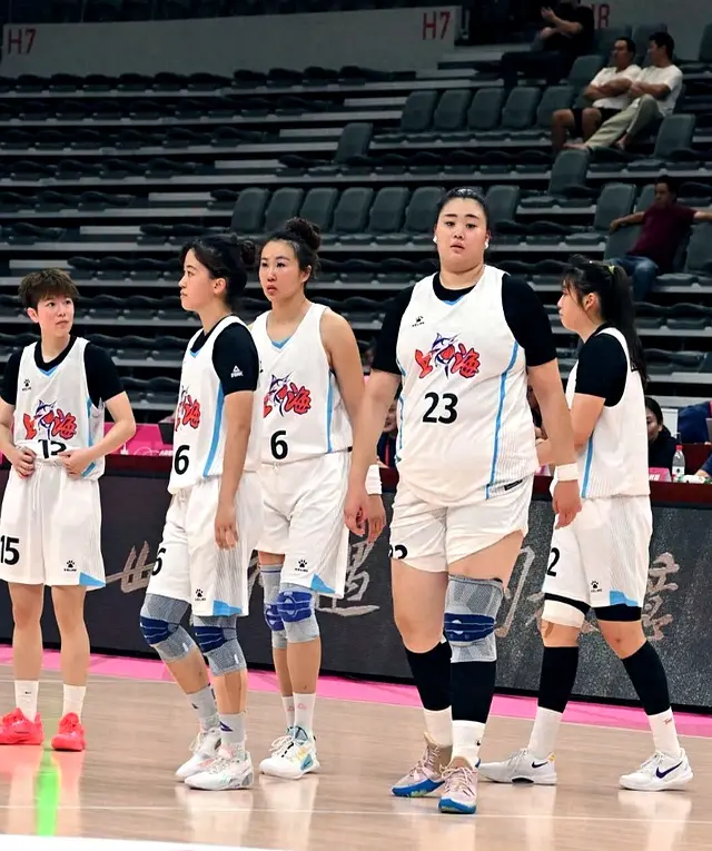 img, 她的言辞中 img, 她的言辞中