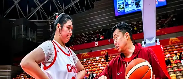 每一次传球, 传来李梦 每一次传球, 传来李梦