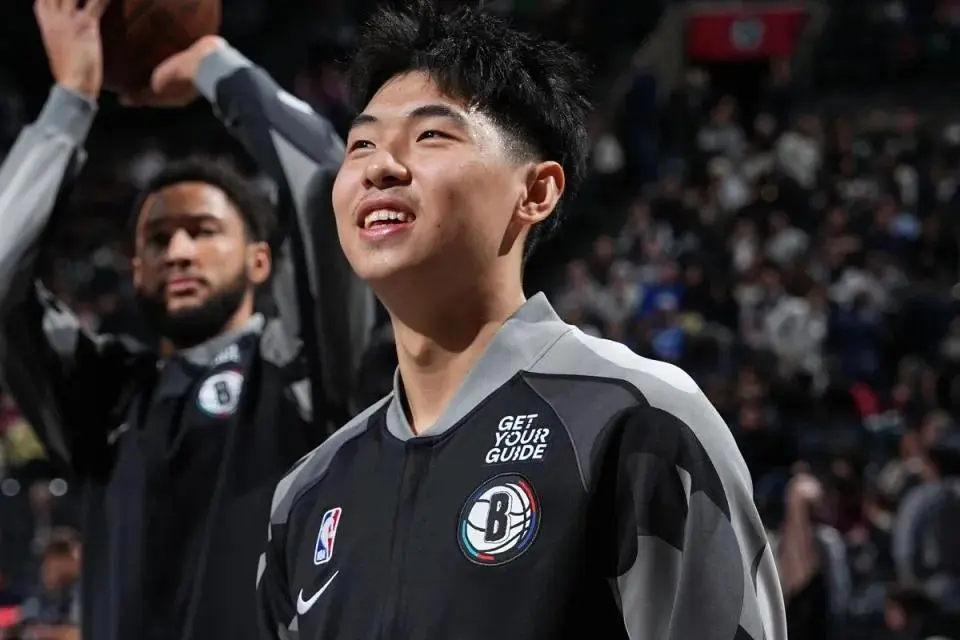 但是我们综, 了一个很大 但是我们综, 了一个很大